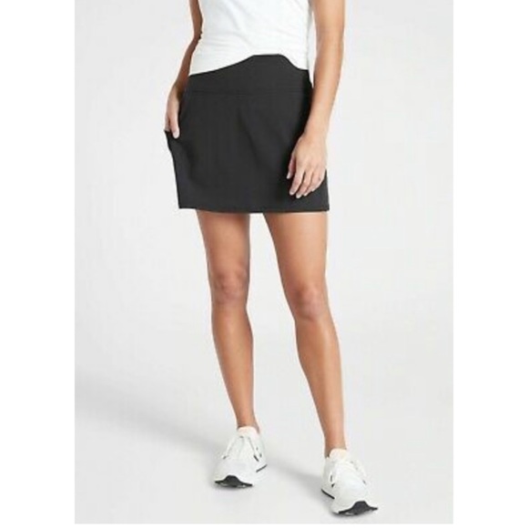 Athleta Pants - Athleta Action Skort in Dobby Size Large